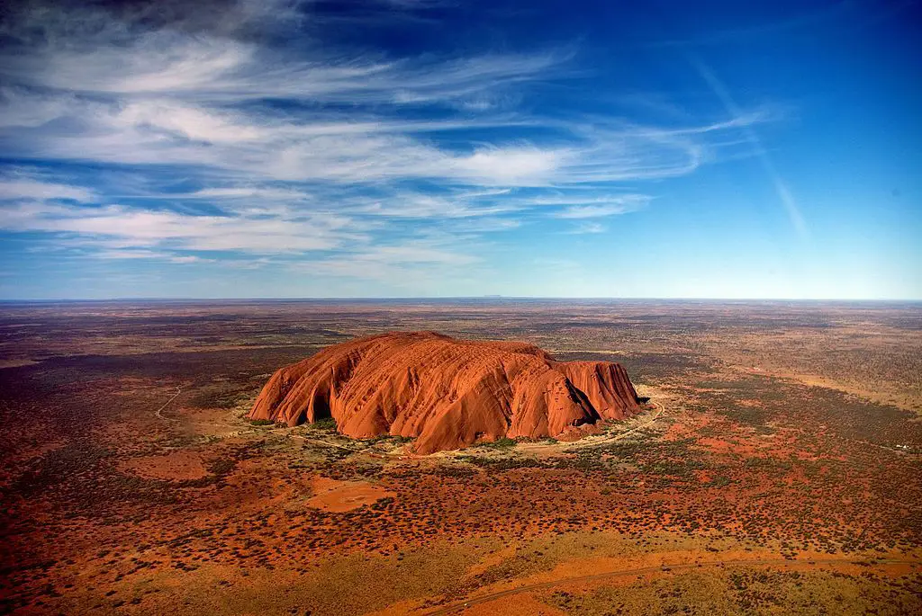 Uluru Ayers Rock a donde se prohibirá el paso