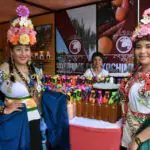 Representantes de La Flor Más Bella del Ejido promueven Xochimilco