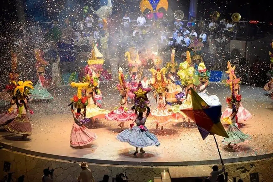 Presentación de la Guelaguetza 2018