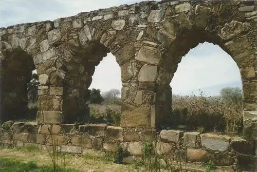 Foto del acueducto de Linares