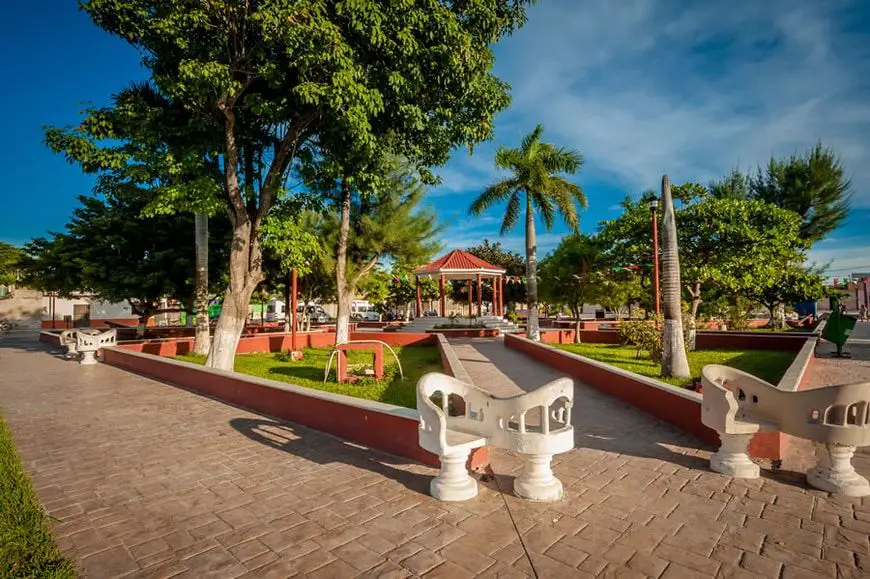 Zócalo de Sisal, Yucatán