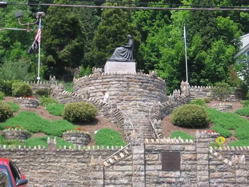 Monumento a la madre de Ashland Pensilvania