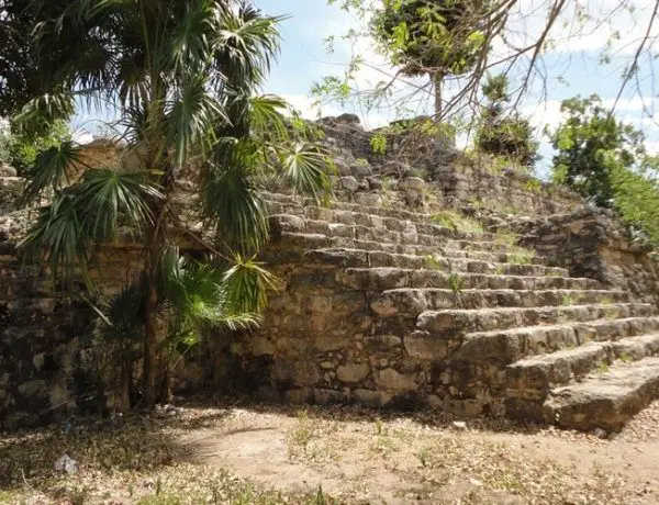 zona arqueológica de Chaltun Ha Izamal
