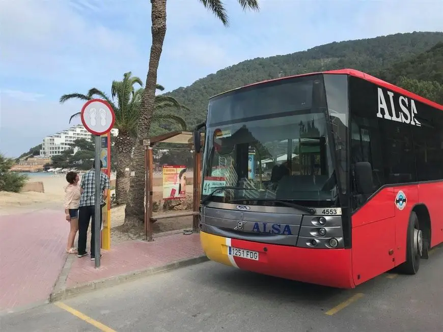 Rutas de autobús en Ibiza