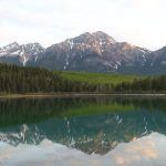 Montaña Pyramid en el Parque Nacional Jasper de Alberta Canadá