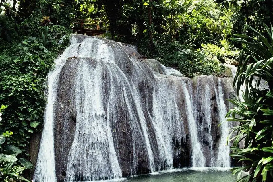 cascadas de Ocho Ríos Jamaica