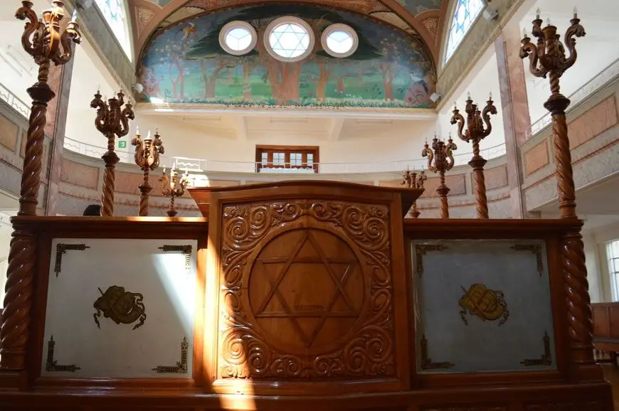 Interior sinagoga Justo Sierra CDMX