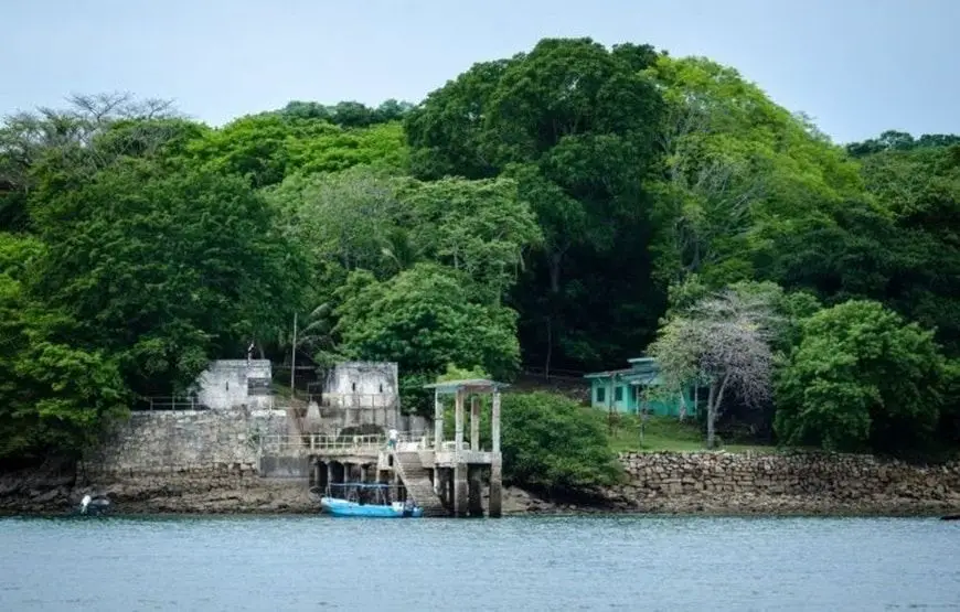 Vista de la isla de San Lucas en Puntarenas Costa Rica