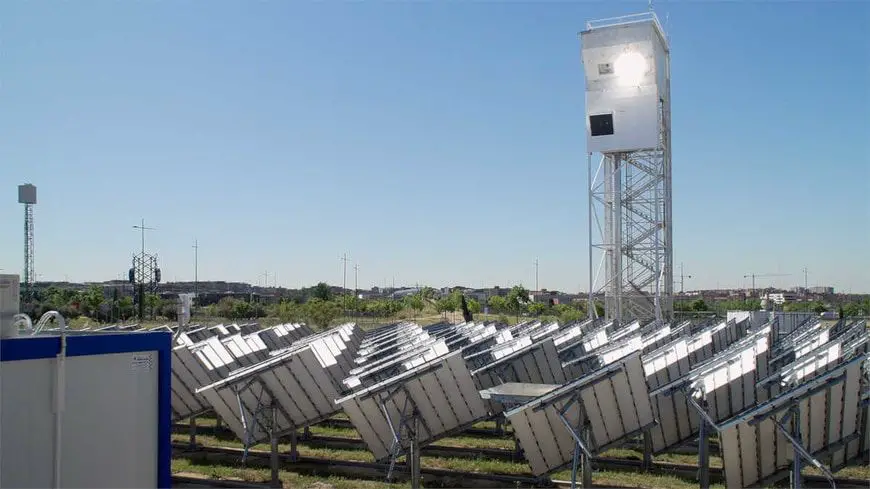 Planta para producir combustible solar en Móstoles, España